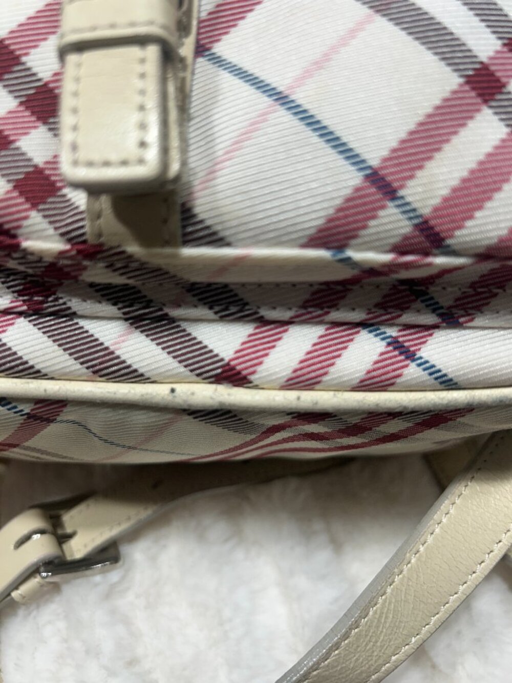 Authentic Burberry Blue Label Nova Check Nylon Crossbody Bag - Japan Exclusive - Picture 7 of 12